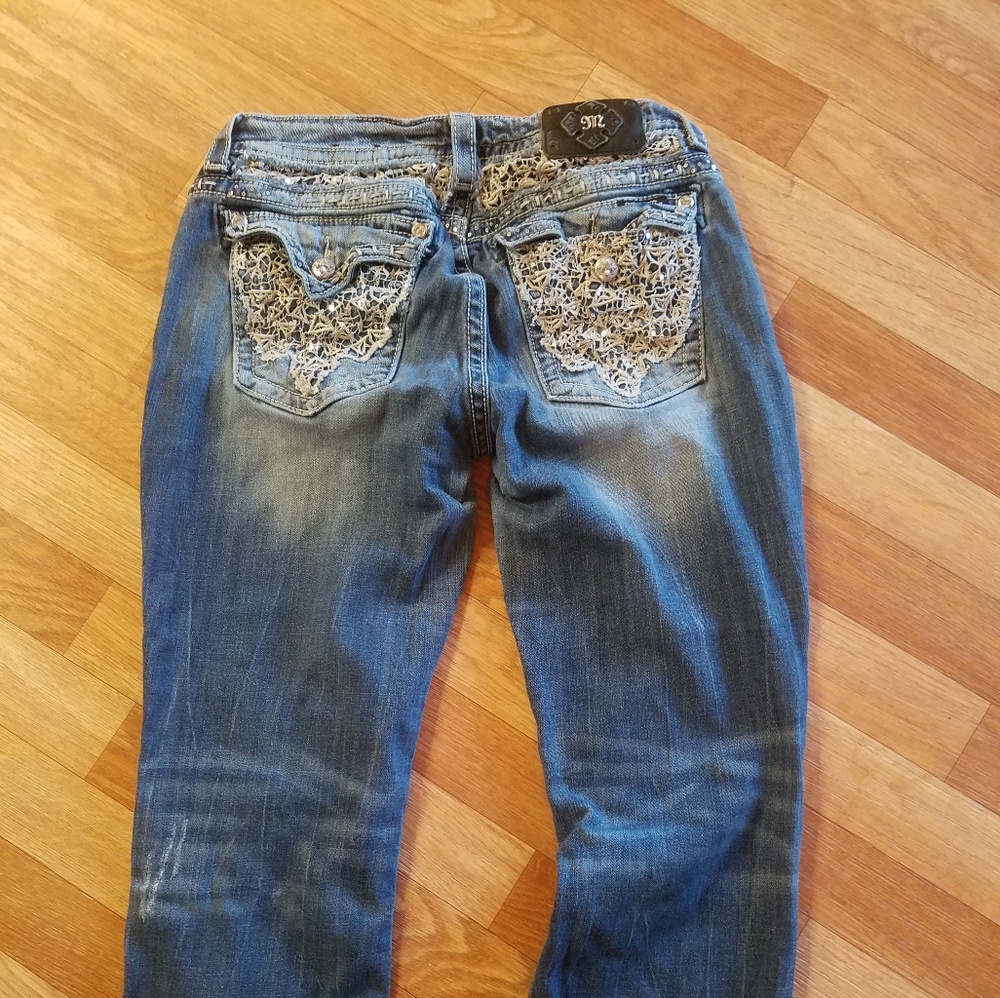Miss me capris size 32